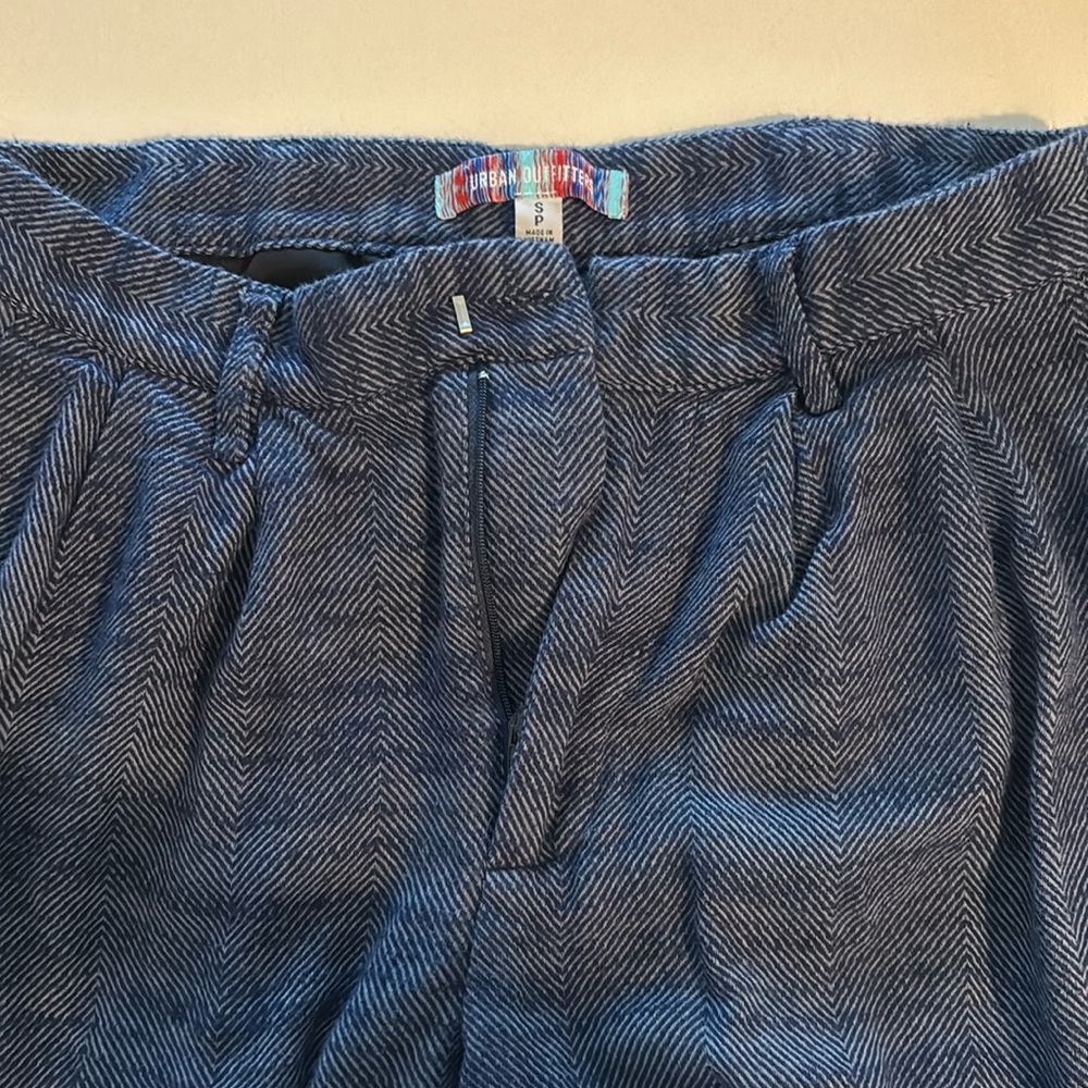 Low rise urban pants
